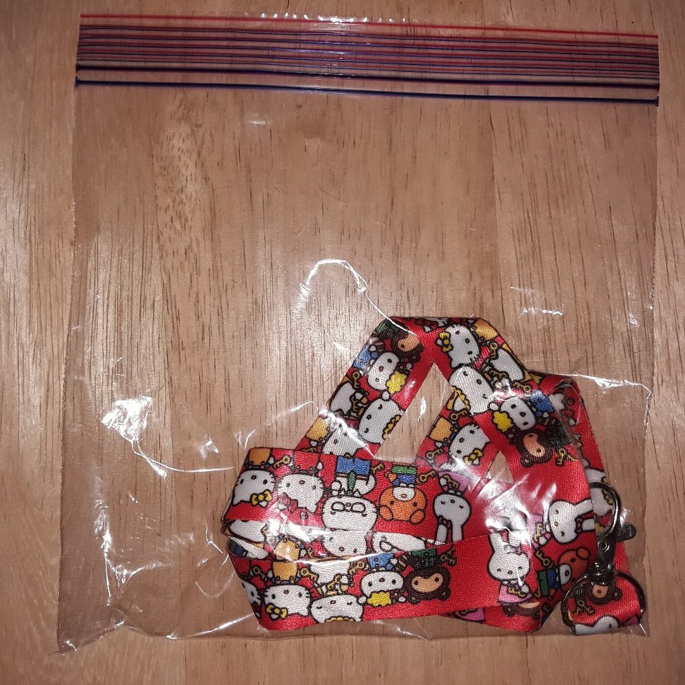 Best Japanese Anime Hello Kitty Red Lanyard - Picture 6 of 6
